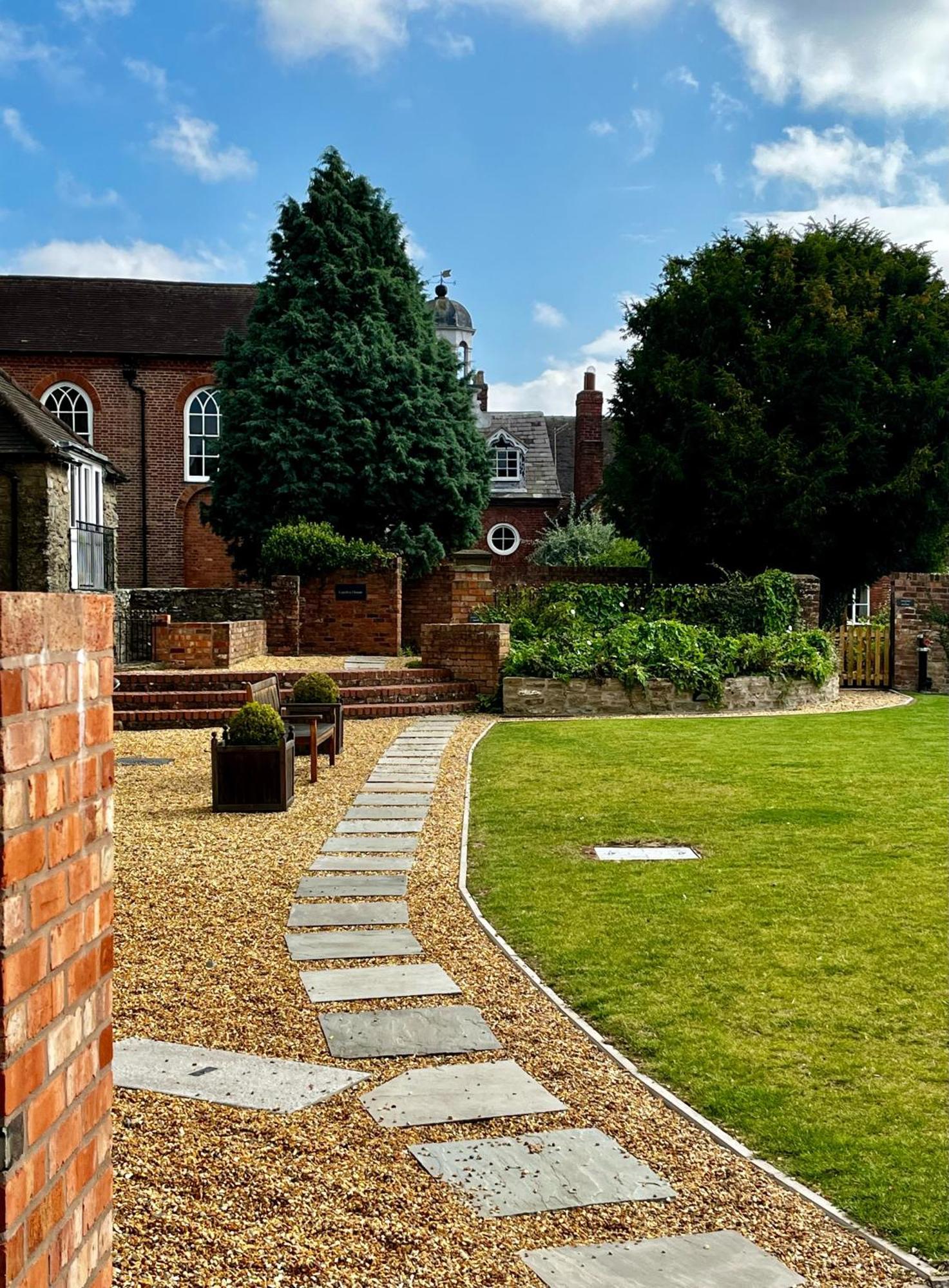 Flower Cottage By Ludlow Castle With Onsite Parking Exteriér fotografie